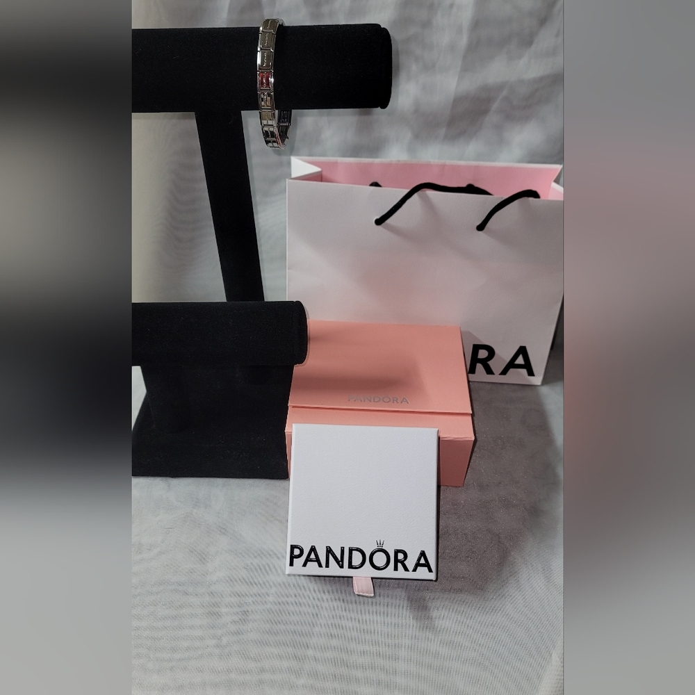 Pandora Silver Bracelet - Picture 2 of 6